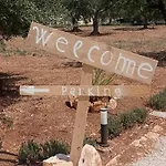 La Relais Del Trullo 3* Путиньяно